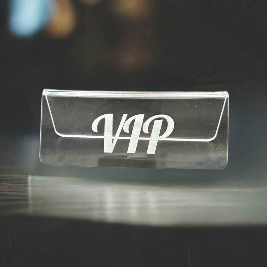 VIP Signs - 4 Pack - Clear Acrylic - Table Tent - Restaurant Sign - Weddings - Party Decoration - Acrylic Displays -