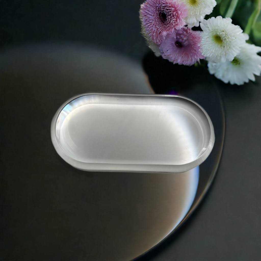 Oval Acrylic Base- 4"w x 2"L x 1/2" thick - Clear Acrylic Display